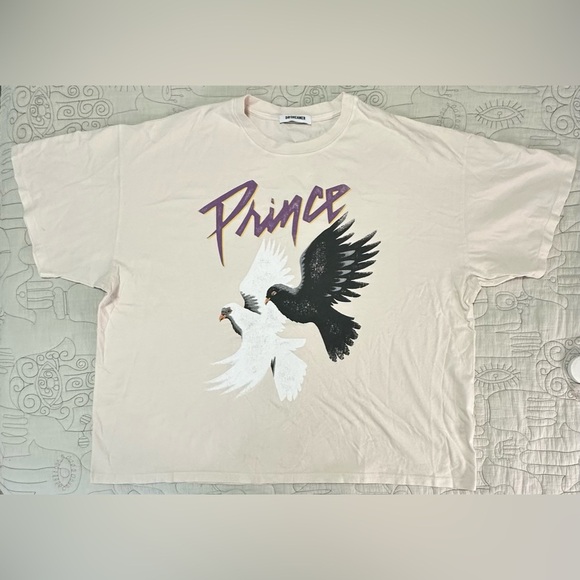 NWOT Daydreamer PRINCE AND THE REVOLUTION
One Size Tee - Picture 5 of 8